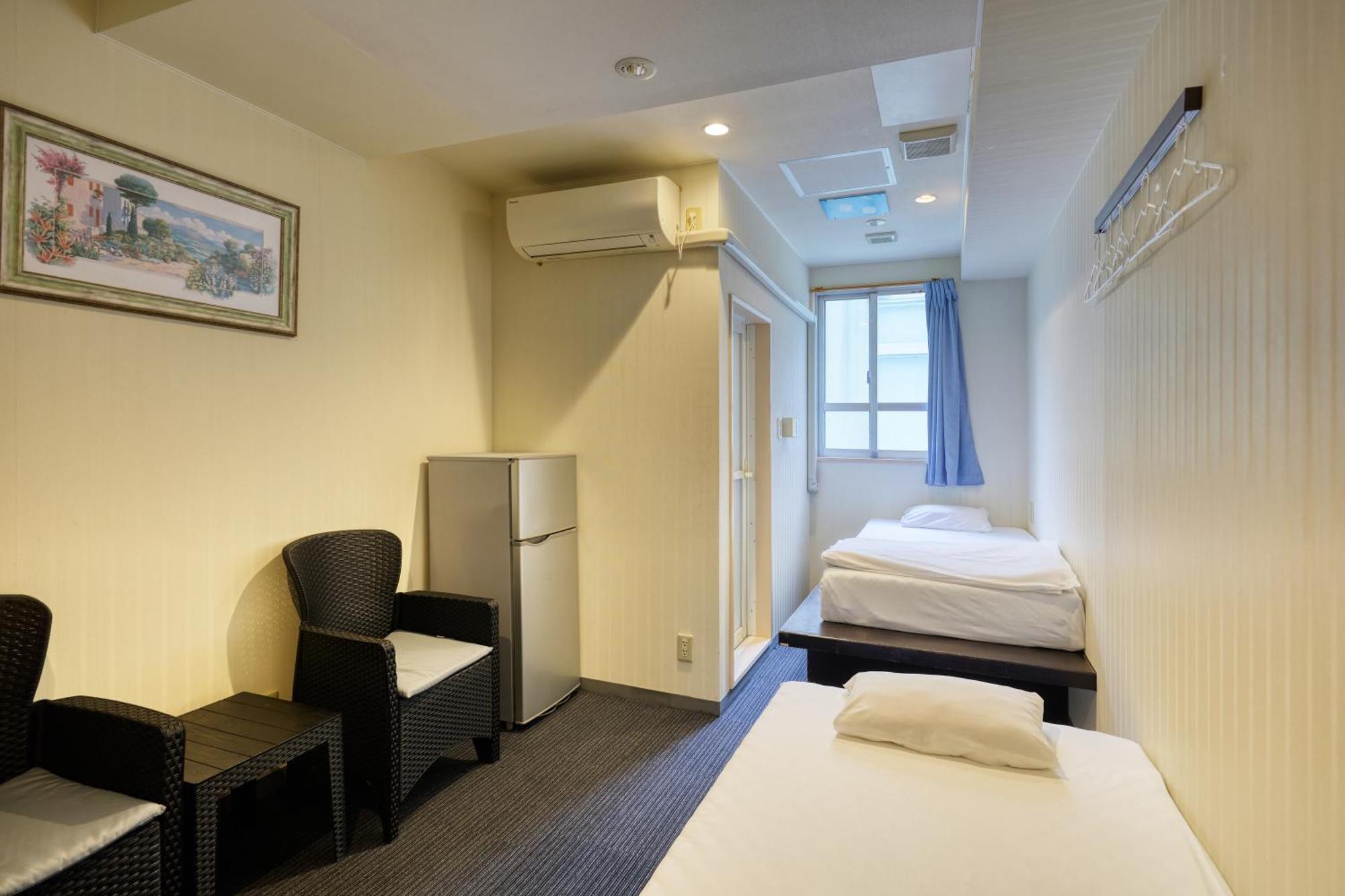 Guest House Grand Наха Екстер'єр фото