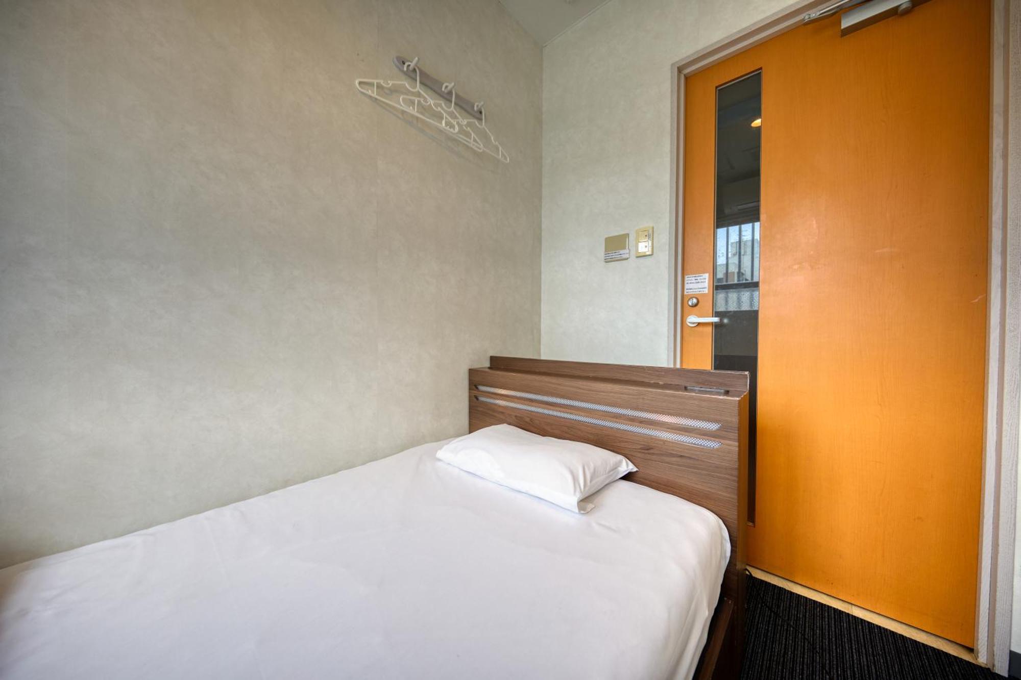 Guest House Grand Наха Екстер'єр фото