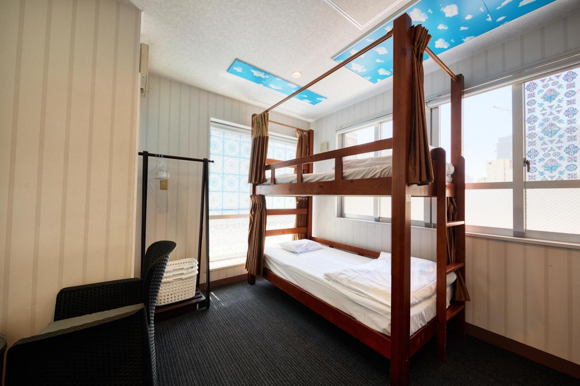 Guest House Grand Наха Екстер'єр фото